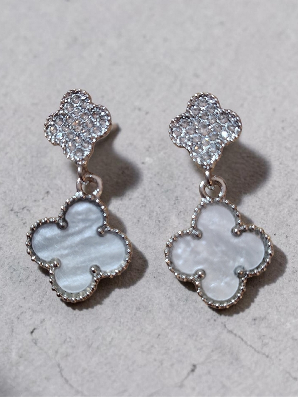New Mother-of-Pearl Clover Drop Earrings In Silver Tone